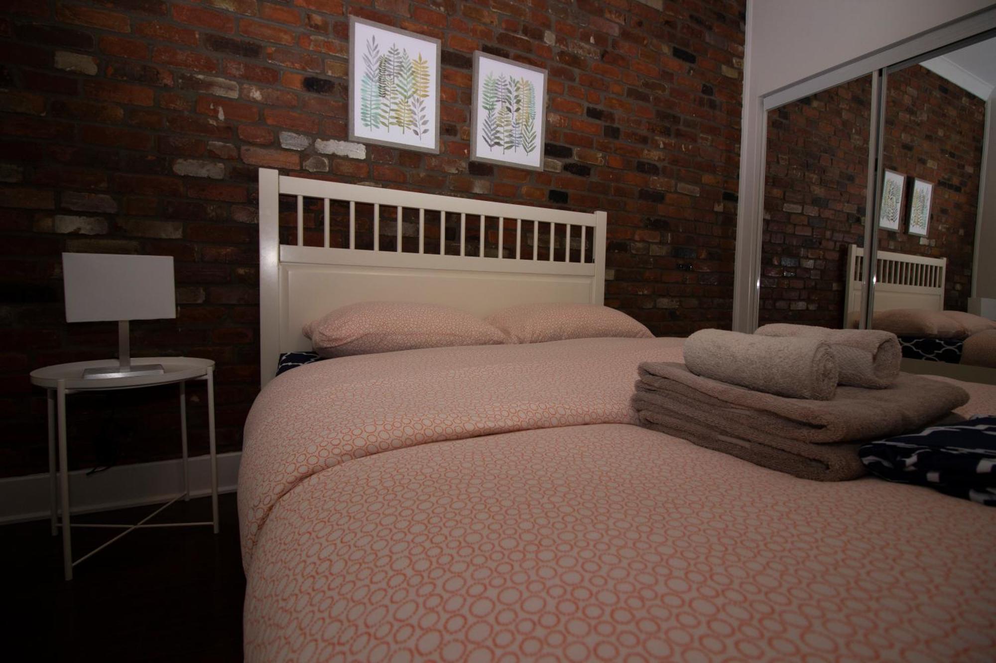 Mackay Street Downtown - Bell Center, Nightlife, & Metro At Your Doorstep! Apartamento *