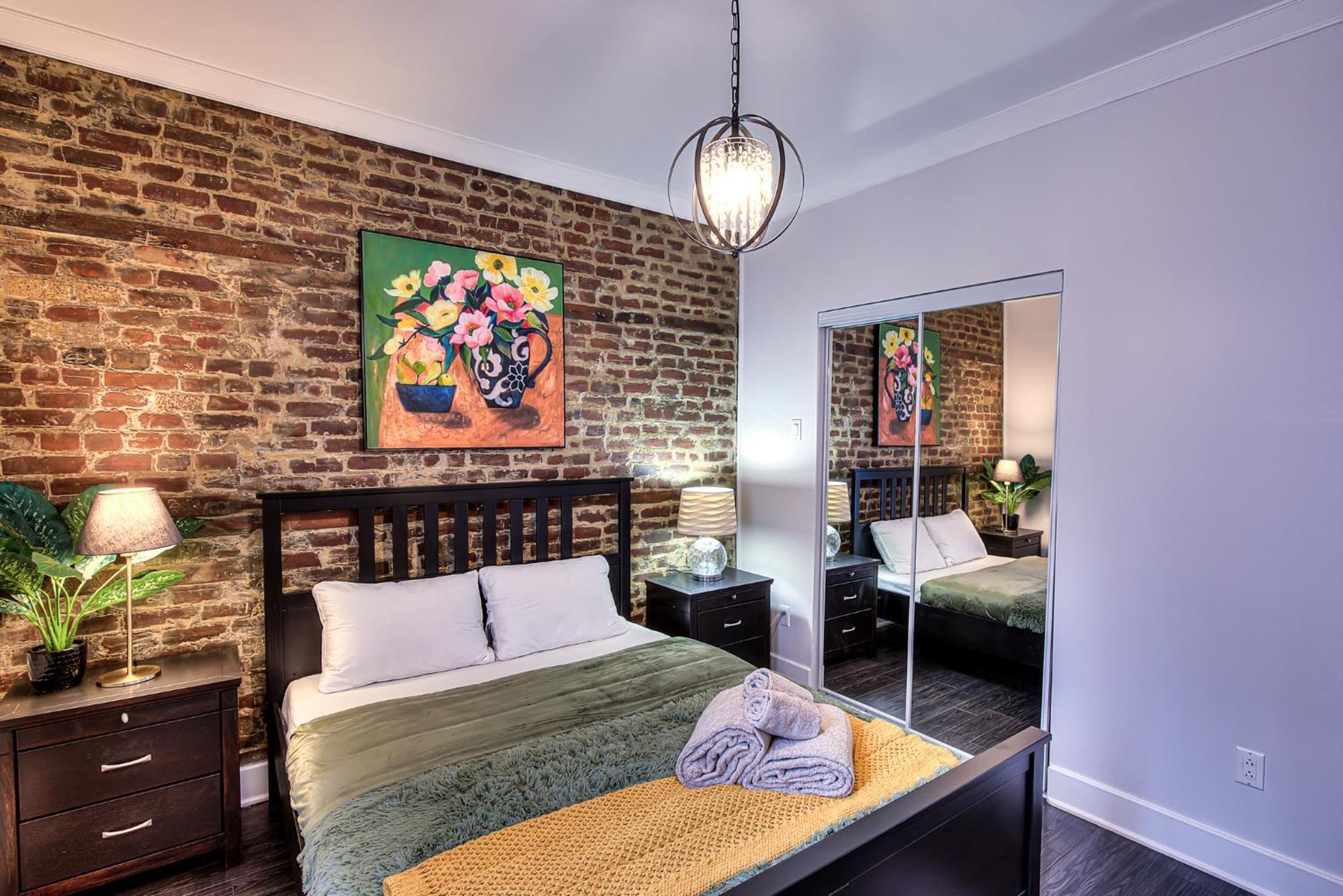 Mackay Street Downtown - Bell Center, Nightlife, & Metro At Your Doorstep! Apartamento *